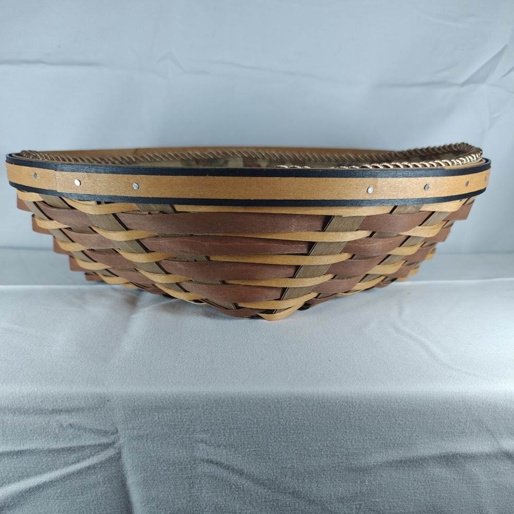 2009 Longaberger Chestnut Medium‎ Oval Diamond Basket Set w/ Protector and Liner